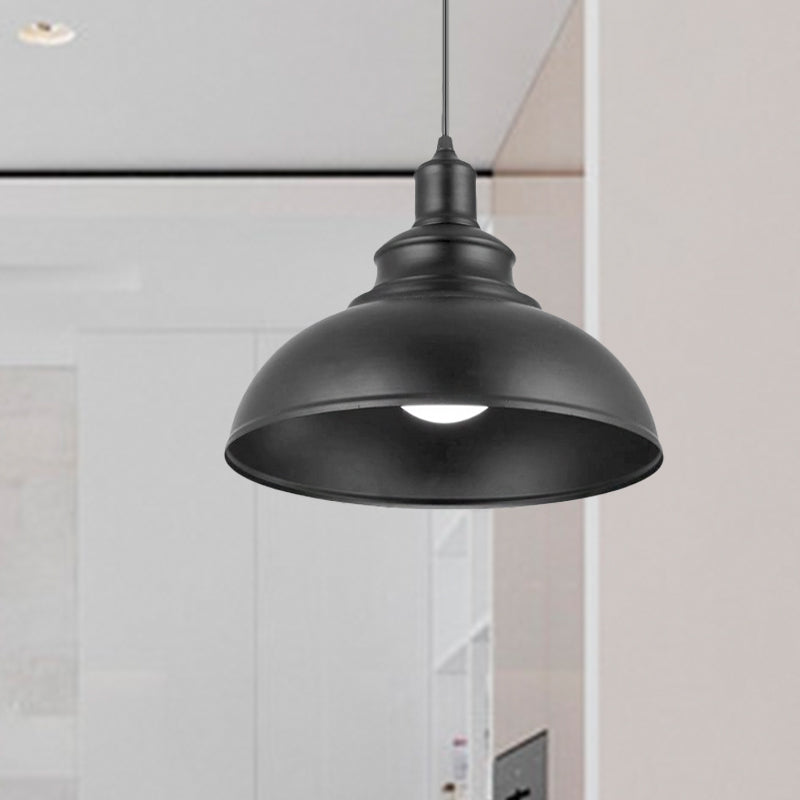 Metallic Black Hanging Light Dome 1 Leichte Vintage-Stil-Anhängerlampe mit Plug-in-Kabel in Schwarz