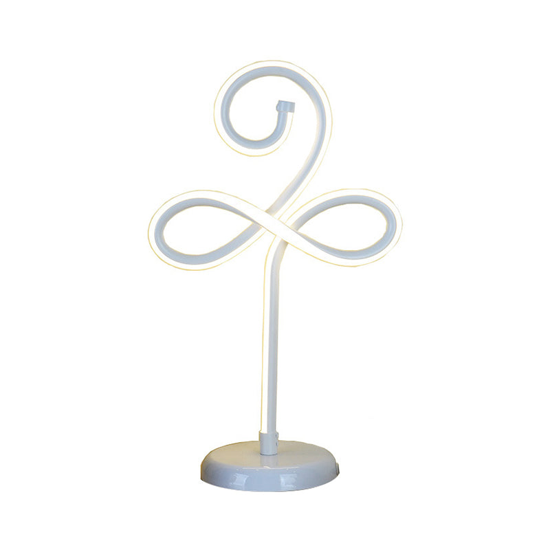 Metallic Clover-Like Night Table Light Simple Style LED Task Lamp in White for Sleeping Room