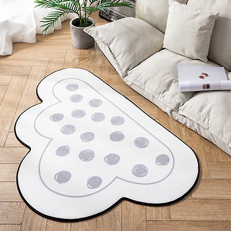 Tapis de motif nuage blanc avec taches de nouveauté en polyester