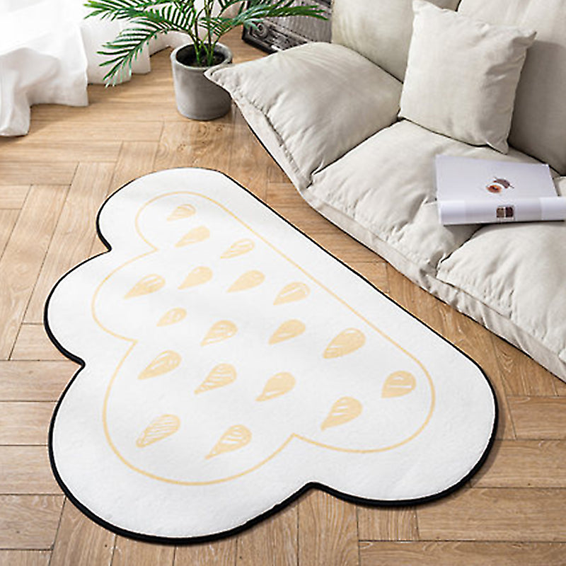 Tapis de motif nuage blanc avec taches de nouveauté en polyester