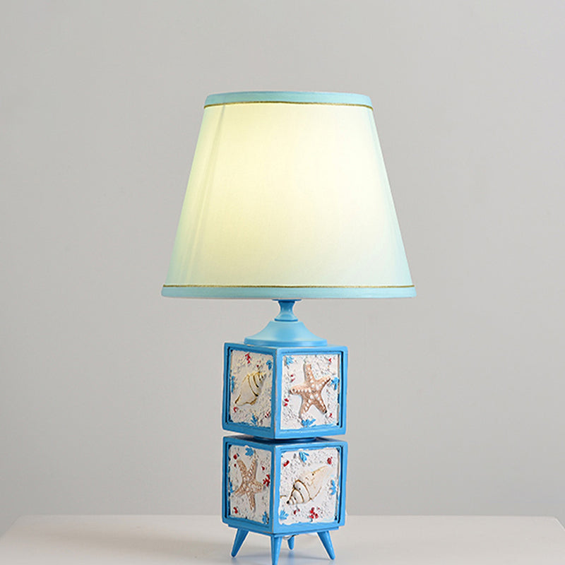 Conch Cubic Bedroom Night Table Lamp Resin 1-Light Modern Task Lighting with Shade in Light/Sky Blue