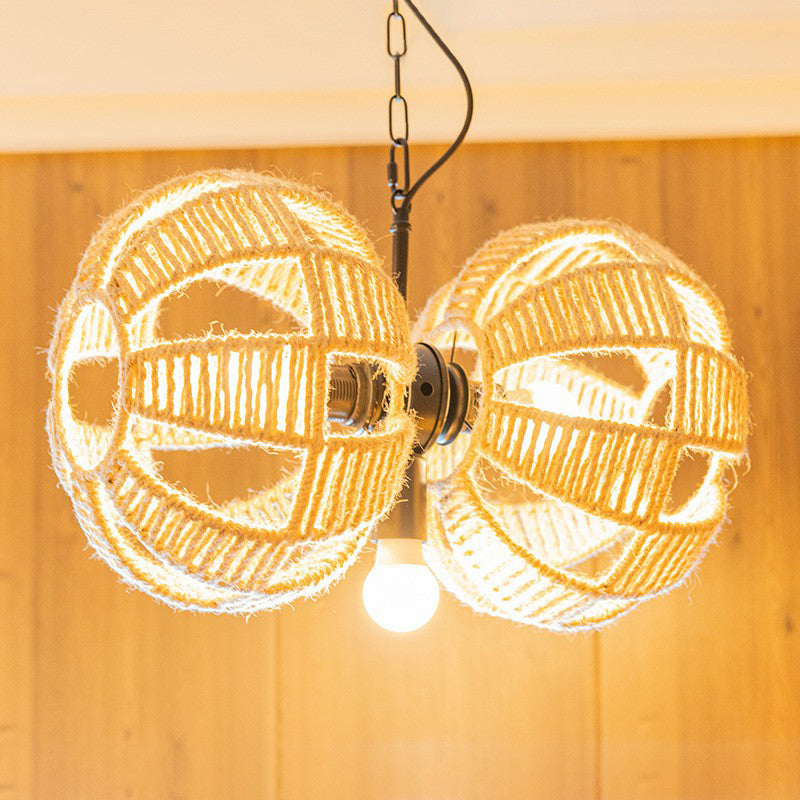 3 luces Doble Melon Suspension Pendse Farmhouse Lámpara de araña de cuerda marrón sobre la mesa