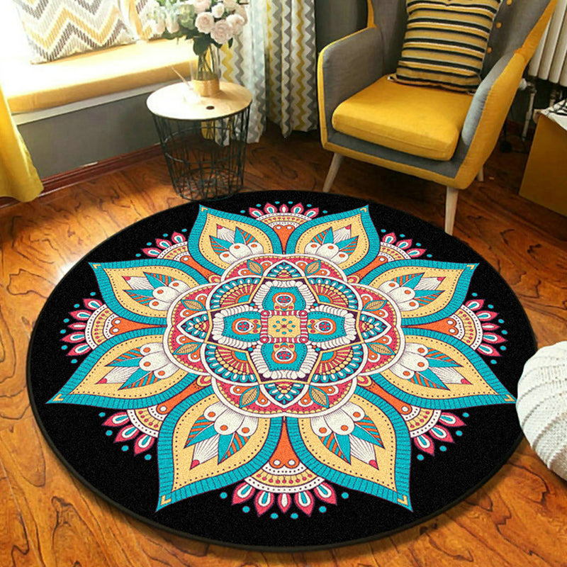 Fancy Mandala Area Rug Dark Color Moroccan Carpet Polyester Pet Friendly Rug for Living Room