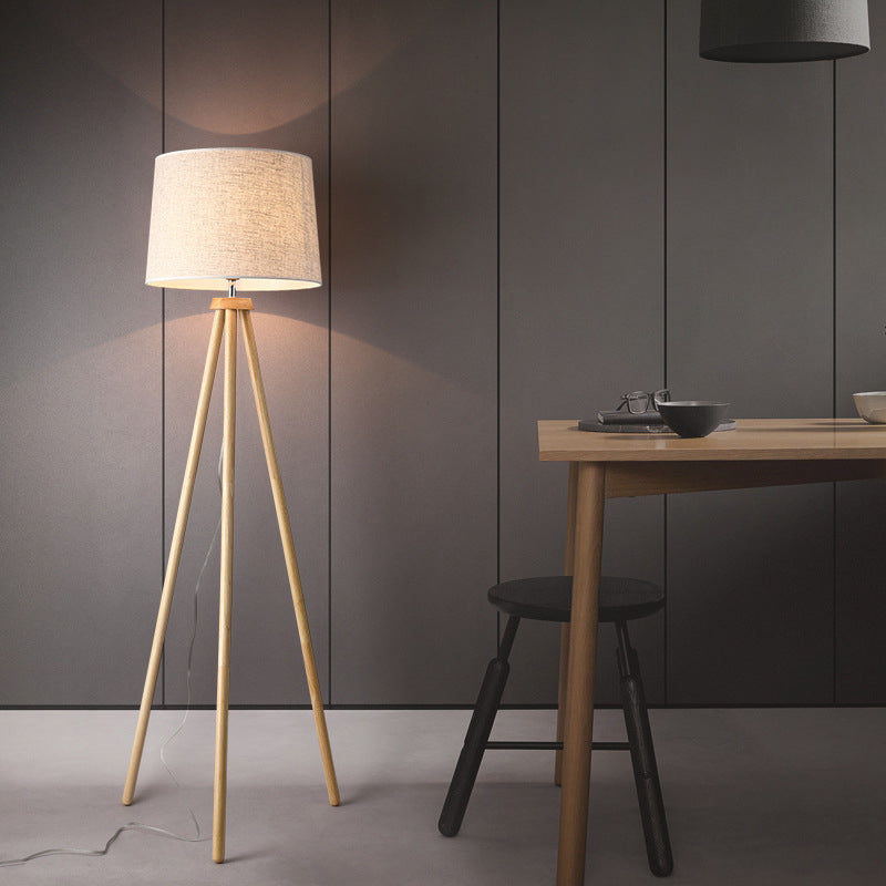 Minimaliste 1 Tripod Light Plancher clair tambour blanc tambour debout lampadaire avec de l'ombre en tissu