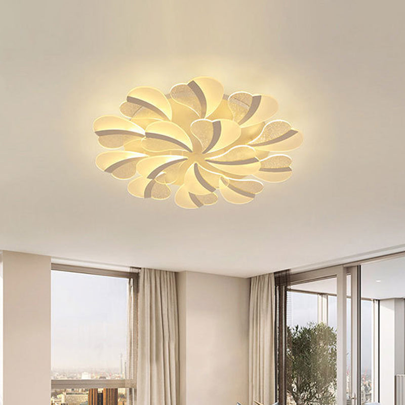 Heart-Shaped LED Ceiling Lamp Modern Acrylic 5/9/15 Lights White Semi Flush Mount Light in Warm/White Light for Living Room