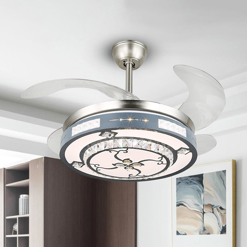 Ronde hangende ventilatorlampbeveiliging Modern Crystal 19 "Wide Led Silver Semi Flush Mount Light, 4 Blades