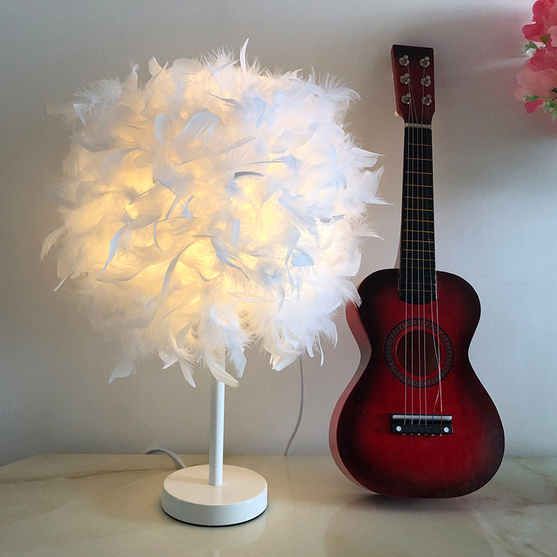 Feather Sphere Nightstand Light Nordic Style 1-Light White Table Lamp for Bedroom