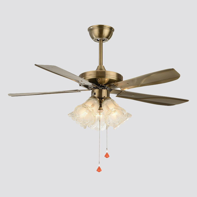 Éclairage de ventilateur de pendentif à 5 légers Light Classic Room 5-BLADE SEMI FLUX MONT ÉCLAIRATION AVEC FLORAL GRATINE GLASK TABLE, 42 "de large