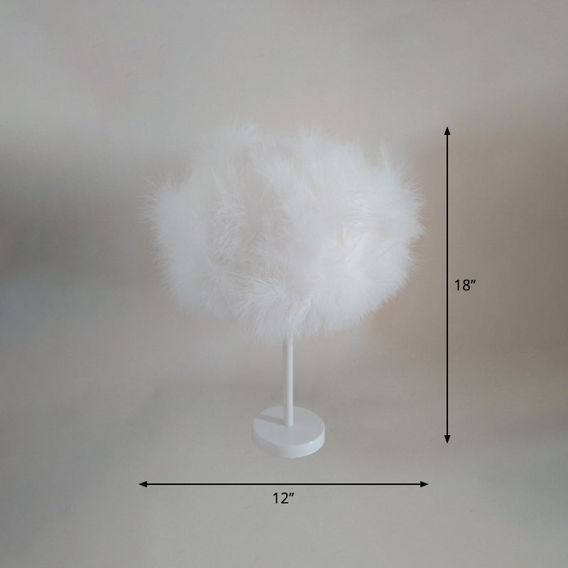 Blanc Candy Floss Night lampe Nouveauté Minimaliste 1 tête Plume Table Stand Light