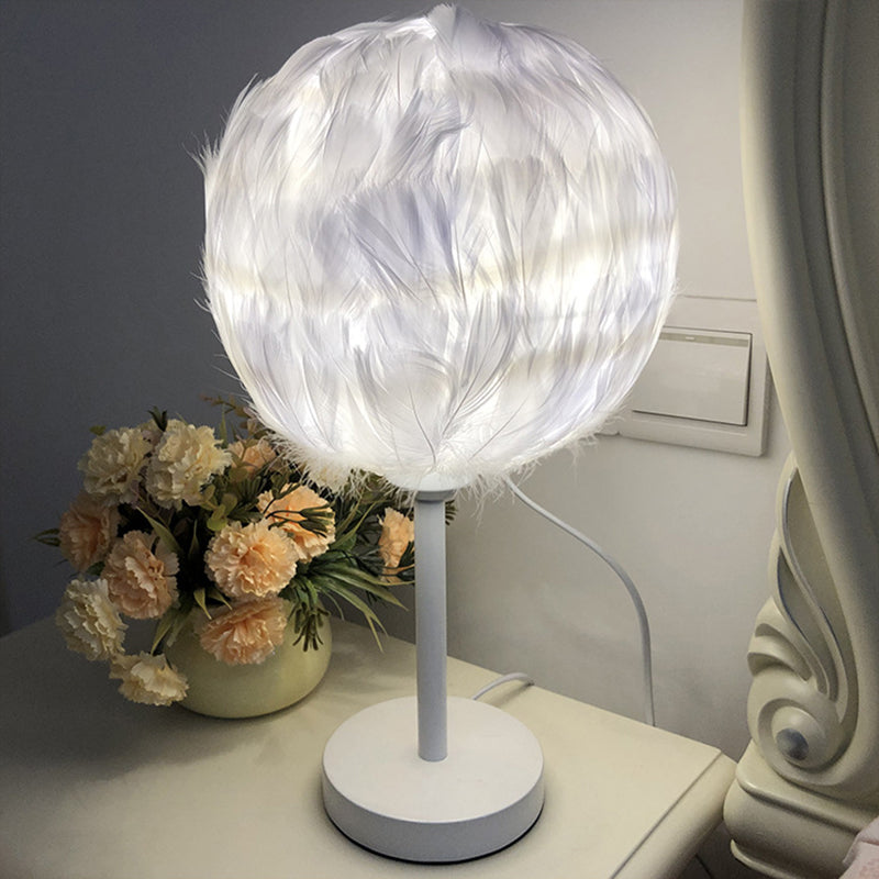 Handmade Sphere Feather Table Light Nordic Style 1-Light White/Pink/Rose Red Nightstand Lamp with Plug-in Cord