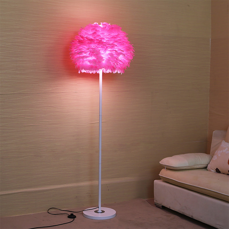 18 "/21.5" Wide Dome Stand Up Lampe Moderne Feder 1-Licht Wohnzimmerbodenlicht in Weiß/Rosa/Orange