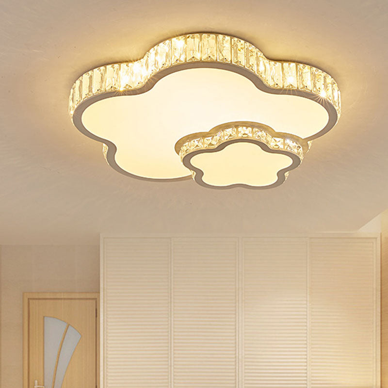 Twisting Flush Mount Lighting Simple Acrylique LED Bedroom Ceiling Light Fixture with Clear Crystal Trim