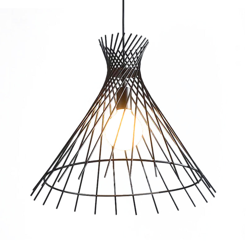 Lampada appesa a 1 luce con cono Iron Iron Modern Cucina Isola Pendente Luce a soffitto in nero