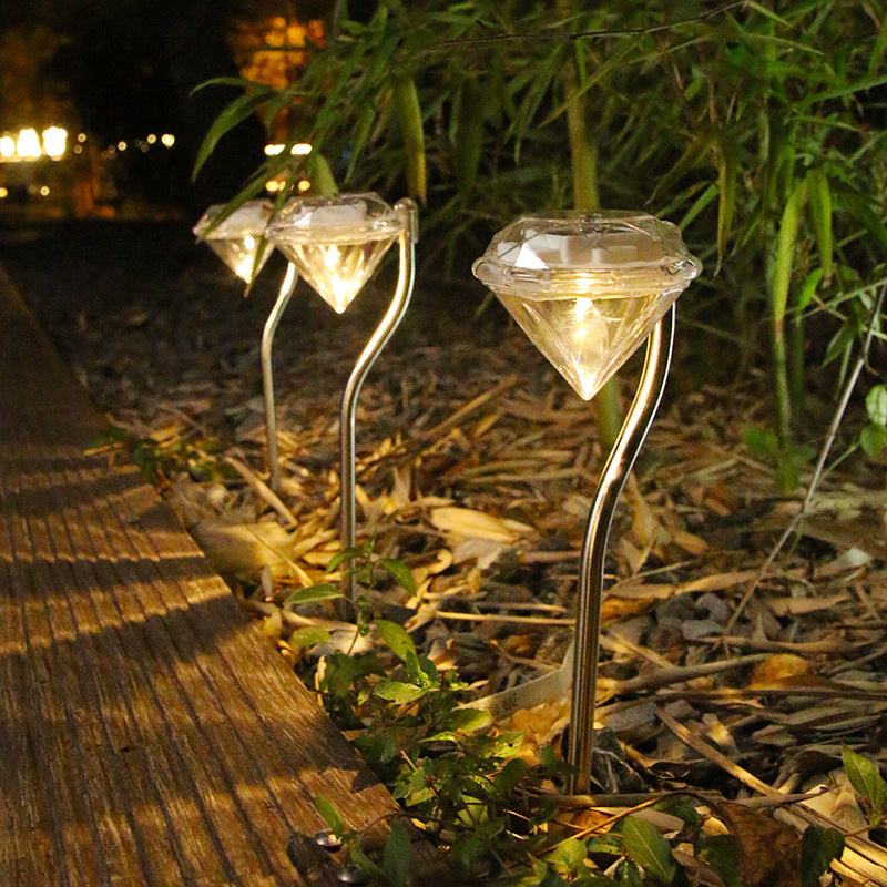 Acrylic Diamond Shaped LED Lawn Lighting Artistic Clear Solar Stake Light for Courtyard