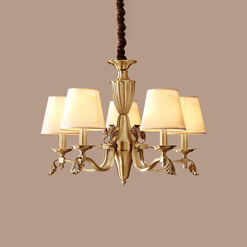 Éclairage de plafond en laiton Candelabra Light Dysware de lustre métallique moderne avec nuance de tissu conique