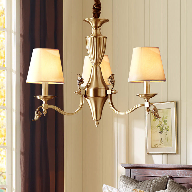 Éclairage de plafond en laiton Candelabra Light Dysware de lustre métallique moderne avec nuance de tissu conique