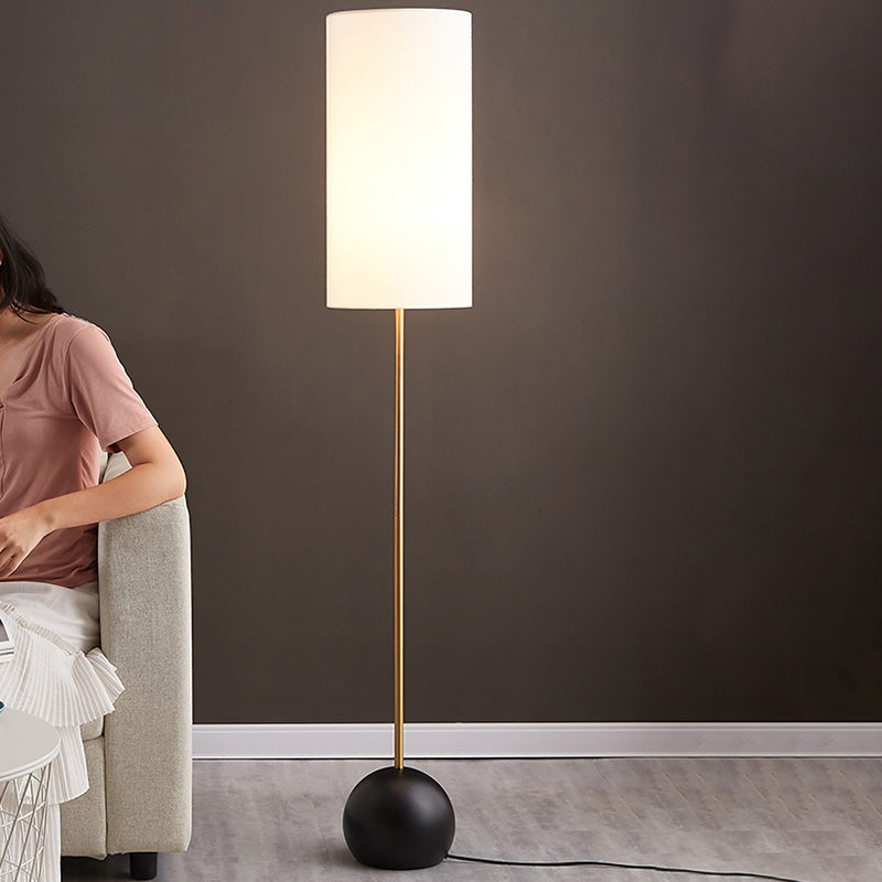 Ein-Bulb-Bodenleuchte Einfachheit Zylinderform Stoff Lampe für Wohnzimmer