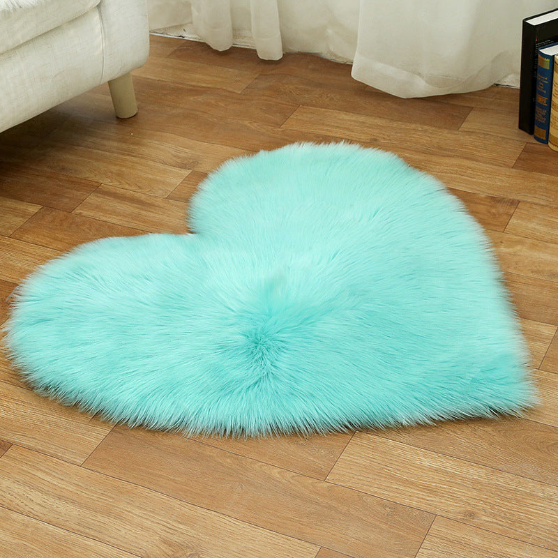 Loving Heart Shaped Plain Rug Multi-Color Comfort Rug Synthetic Wool Stain Resistant Non-Slip Pet Friendly Carpet for Girls Room