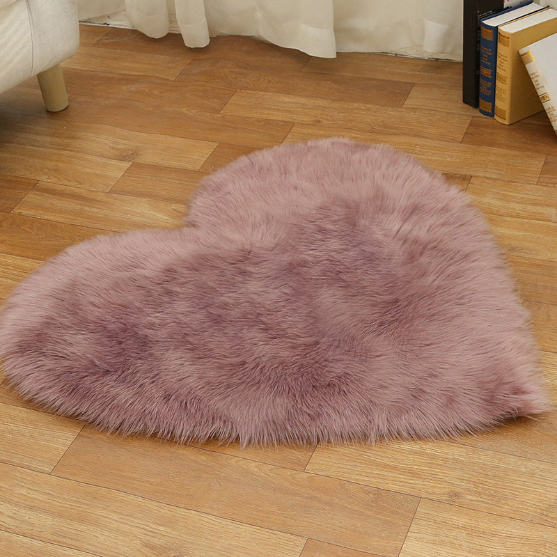 Loving Heart Shaped Plain Rug Multi-Color Comfort Rug Synthetic Wool Stain Resistant Non-Slip Pet Friendly Carpet for Girls Room