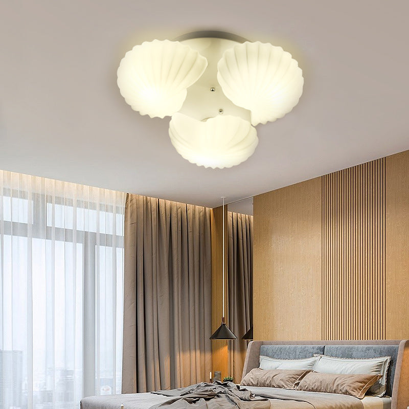 Shell Shape Bedroom Flush Mount Weiß Glas 3/5/7 Lichter Modernistisch Bündig Deckenleuchte