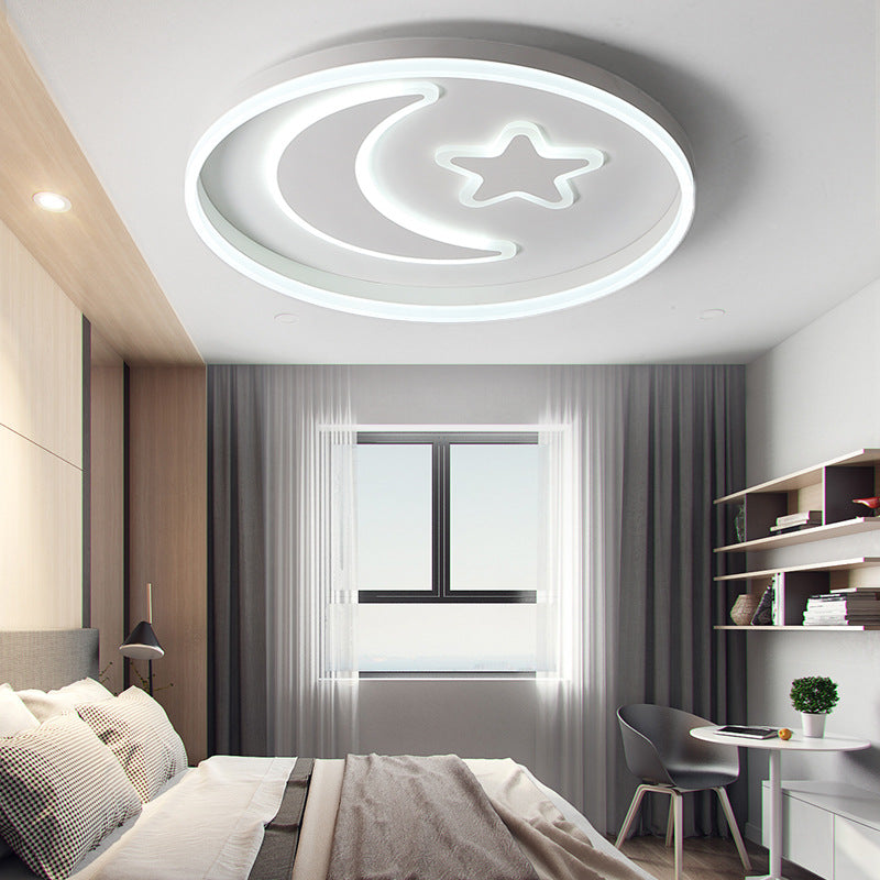 Ronde Acryl Plafond Mount Licht Cartoon Stijl LED Zwart/Wit Flush Mount Lamp in Warm/Wit Licht voor Slaapkamer