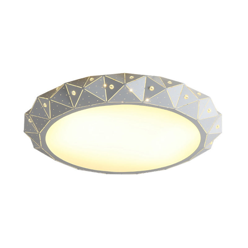 Round LED Flush Monte Light Semplice Acrilico 18 "/25.5" Dia LED Lampada a soffitto a Warm / White Light con Hollow Deisgn