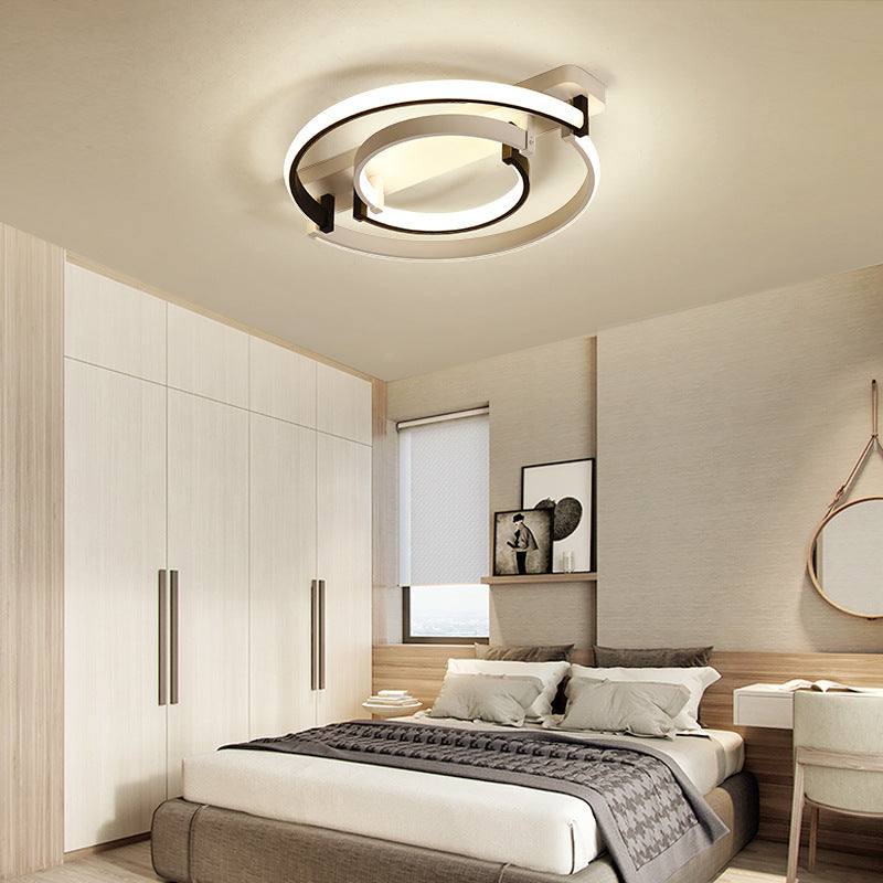 Circular Bedroom Ceiling Lamp Simplicity Acrylic LED Black/White Flush Mount in Warm/White Light, 16"/19.5"/23.5" Wide