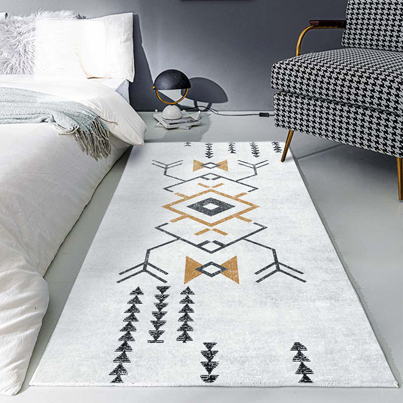 Bohemian Bedroom Runner Rug Multi Color Geometry Carpet Polypropylene Non-Slip Backing Pet Friendly Stain Resistant Area Rug