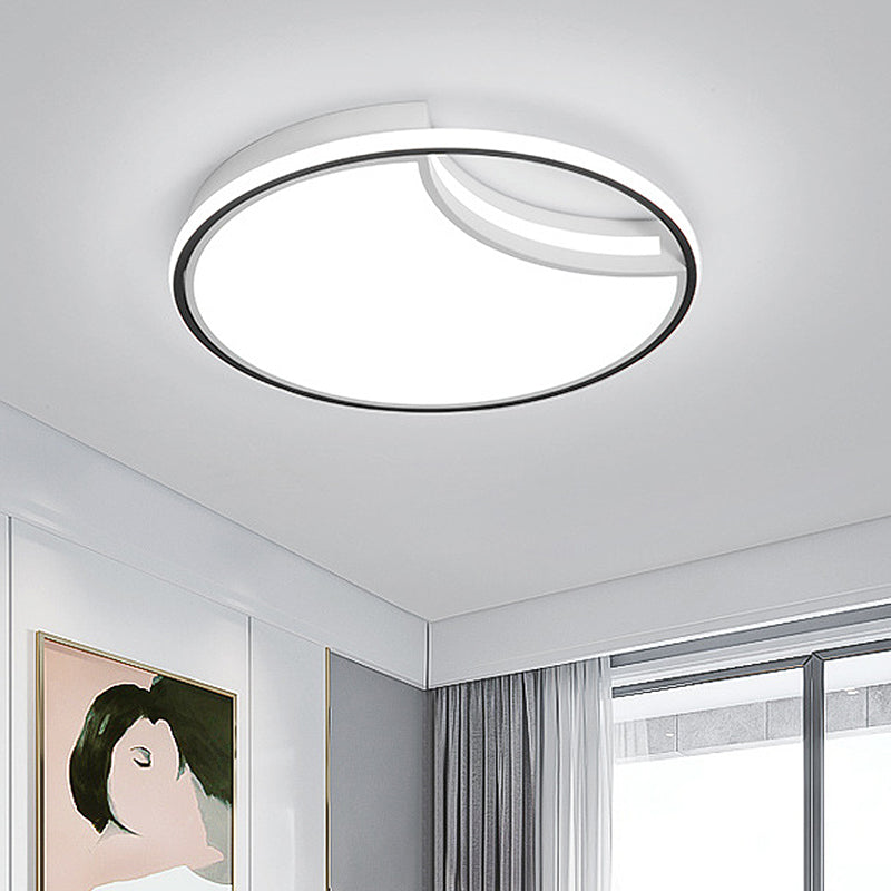 16.5"/20.5" Dia White Segment Bedroom Flush Mount Lamp Simplicity LED Acrylic Flushmount Lighting in Warm Light