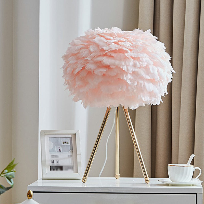 Feather Sphere Table Lighting Nordic 1 Head Nightstand Lamp with Metallic Tripod for Living Room