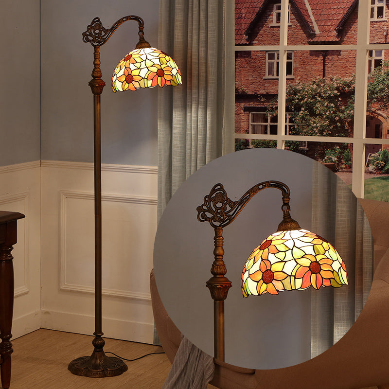 Single-Bulb Standing Light Classic Floral Pattern Stained Glass Reading Floor Light in Orange