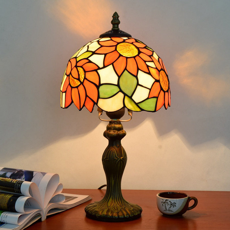 1-Light Table Lamp Tiffany Sunflower Pattern Stained Glass Nightstand Light in Orange