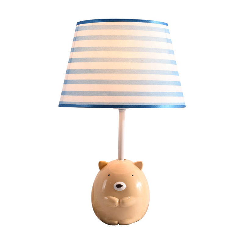 Lampada da comodino per orso resina in resina 1 illuminazione da tavolo da letto in lampadina con tonalità in tessuto affusolato in albicocca