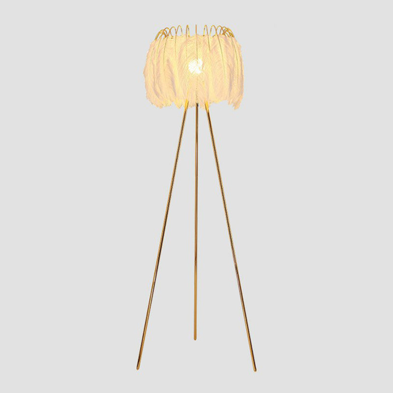 Nordic Style Tripod Floor Lamp Metal Single-Bulb Living Room Standing Lighting with Feather Shade in White