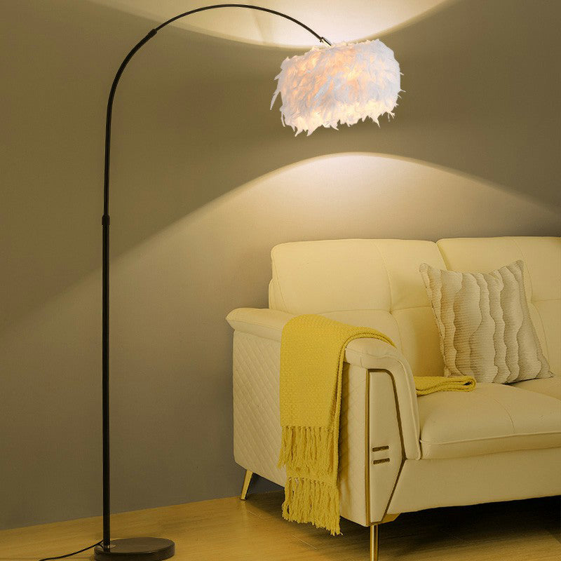 Lampada con tamburi di piuma Simpuzza 1 illuminazione a pavimento in lampadina con braccio ad arco per soggiorno