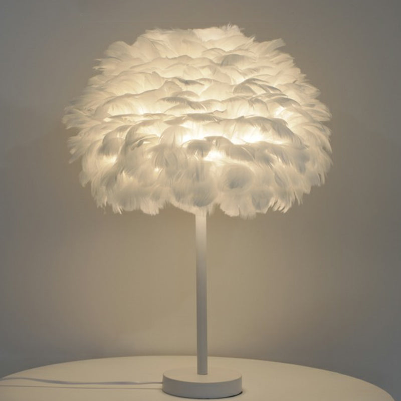 Artistic Tree Branch Table Light Resin Single Living Room Nightstand Lighting with Feather Shade in White