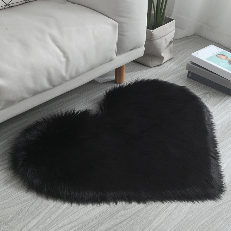 Tapis de couleur unie en forme de coeur Coup de couleur Simple Multipliée Tapis moelleux moelleux pour animaux de compagnie Fluffy pour chambre à coucher pour chambre à coucher