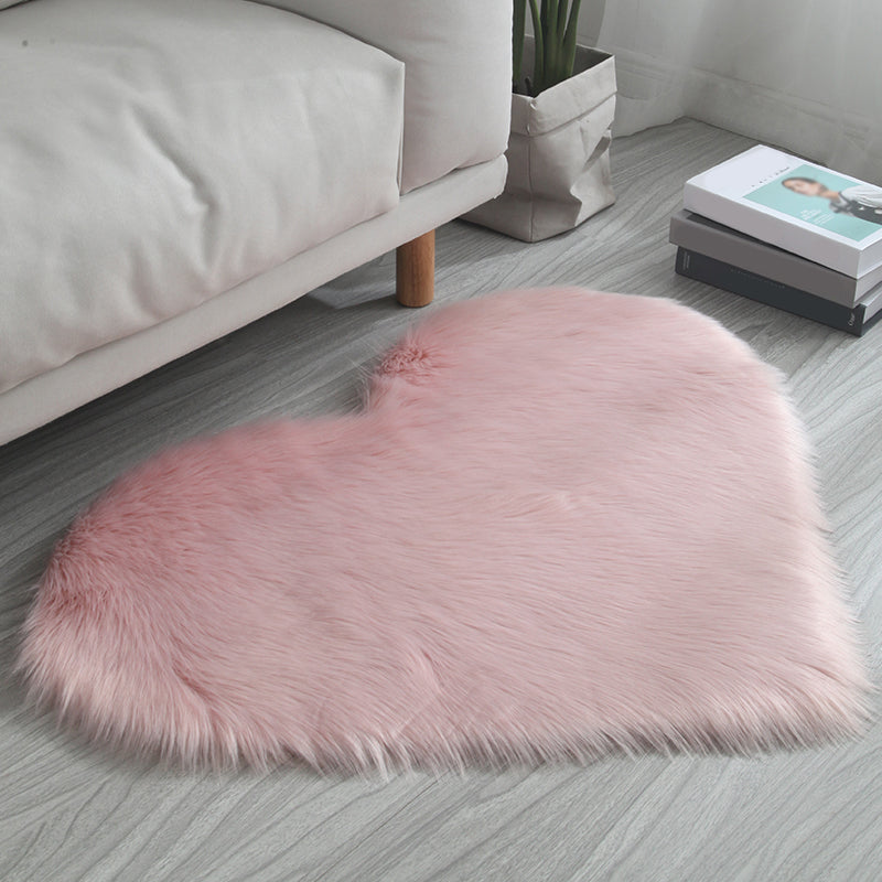 Tapis de couleur unie en forme de coeur Coup de couleur Simple Multipliée Tapis moelleux moelleux pour animaux de compagnie Fluffy pour chambre à coucher pour chambre à coucher