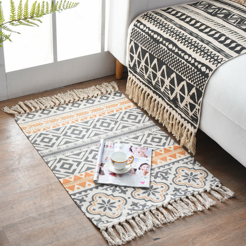 Western Bedroom Rug Multi-Colored Geometric Print Carpet Cotton Blend Machine Washable Easy Care Rug with Fringe