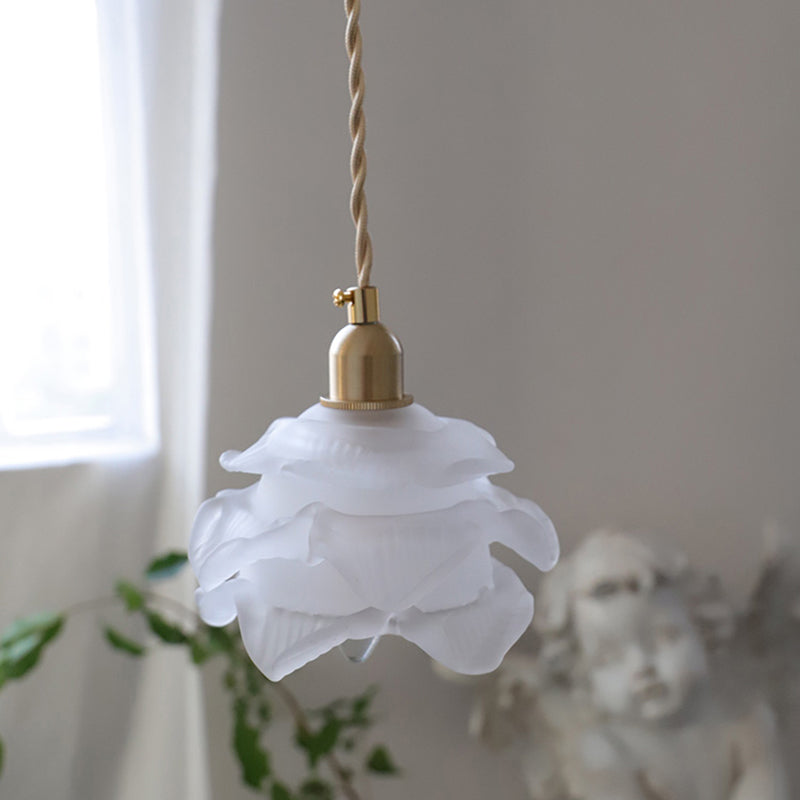 Lampada a sospensione di petalo bianco testurizzato a sospensione del petalo a bulbo singolo Ciondolo di illuminazione da letto