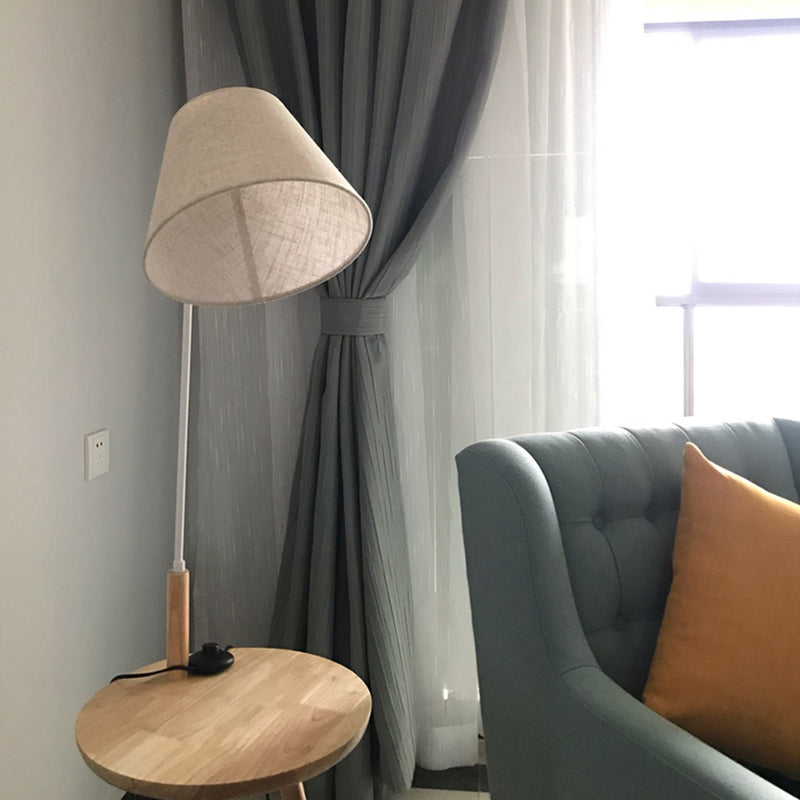 Verjüngter Wohnzimmer Stand Up Lamp Stoff Ein-Bulb Nordic Bodenbeleuchtung mit Holzschale in Weiß