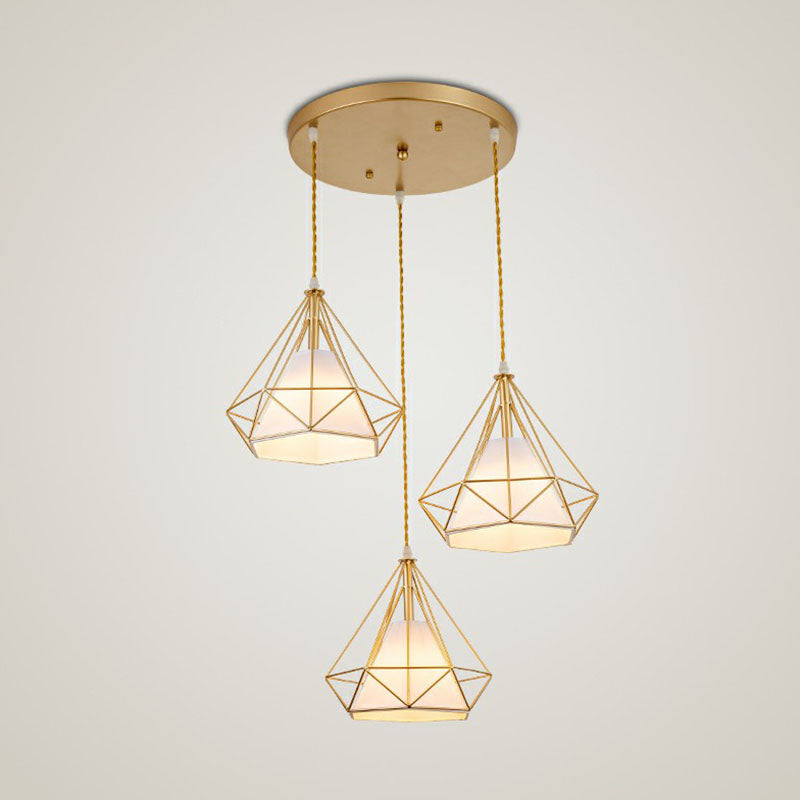 Diamantkooi IJzeren Suspensie Lichte armatuur Vintage 3 Bollen Restaurant Multi -plafondlamp met binnenkegelschaduw