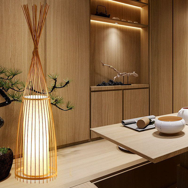 Zuidoost -Azië Conical Stand Up Lamp Bamboo enkele woonkamer vloerverlichting met cilinderdiffuser