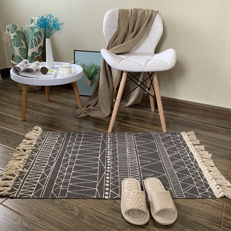 Casual Multicolor Western Rug Cotton Blend Geometric Area Rug Machine Washable Woven Carpet with Tassel for Living Room