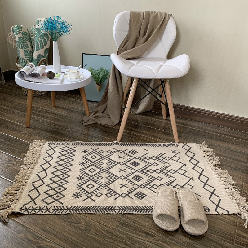 Casual Multicolor Western Rug Cotton Blend Geometric Area Rug Machine Washable Woven Carpet with Tassel for Living Room