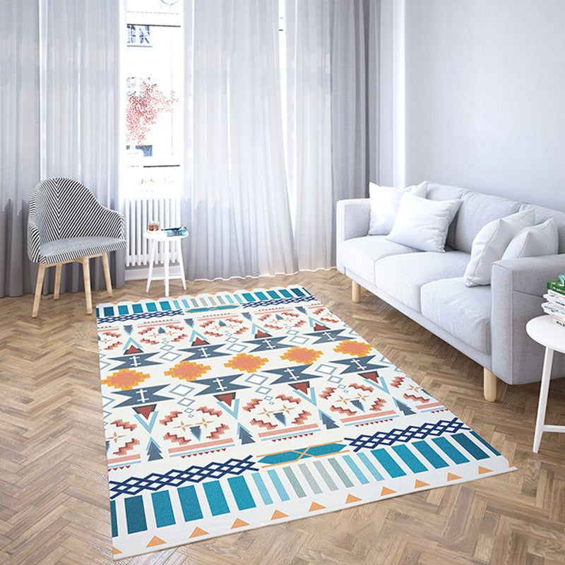 Decorative Rhombus Pattern Rug Multi-Colored Indonesian Rug Polyester Machine Washable Stain Resistant Anti-Slip Rug for Room