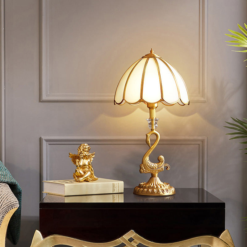 Beveled Glass Scalloped Table Lamp Classic Style 1 Head Bedside Nightstand Lighting in Brass