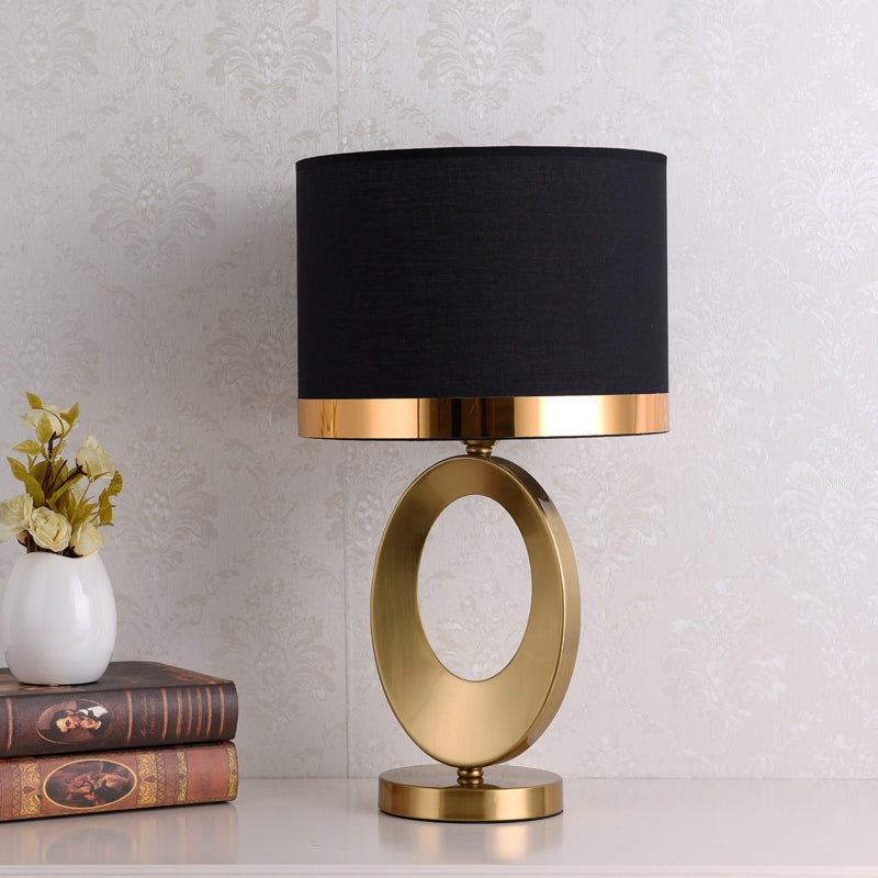 Classic Style Drum Shade Table Lamp 1 Head Fabric Nightstand Lighting for Study Room