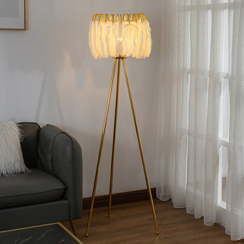 Feer Fringe Floor Standing Light Postmodern 1 Bulb Tripod Vloerverlichting voor woonkamer