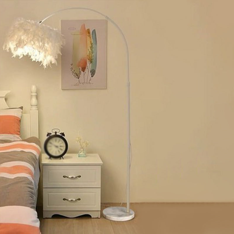 White Drum Standing Floor Lamp Simplicity Single Feather Floor Light with Tray and Arc Arm